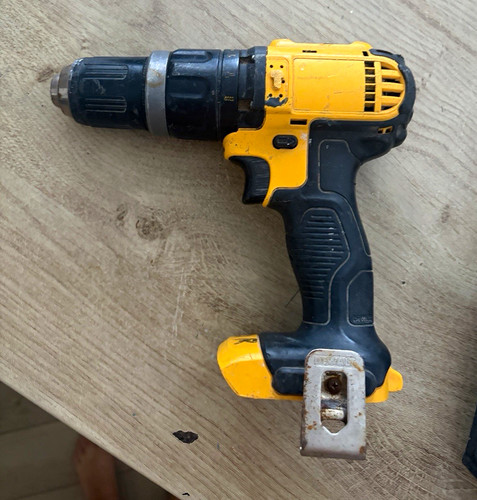 Dewalt cordless drill - dewalt,