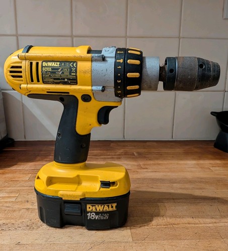 Dewalt dc925 18v cordless - 18v,